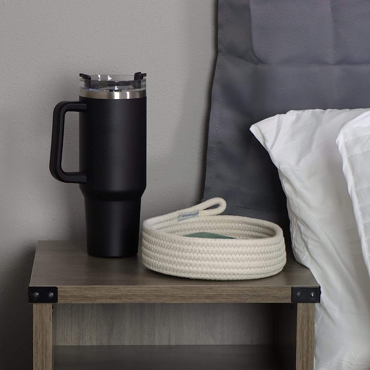 Stainless Steel Vacuum Insulated Tumbler with Straw